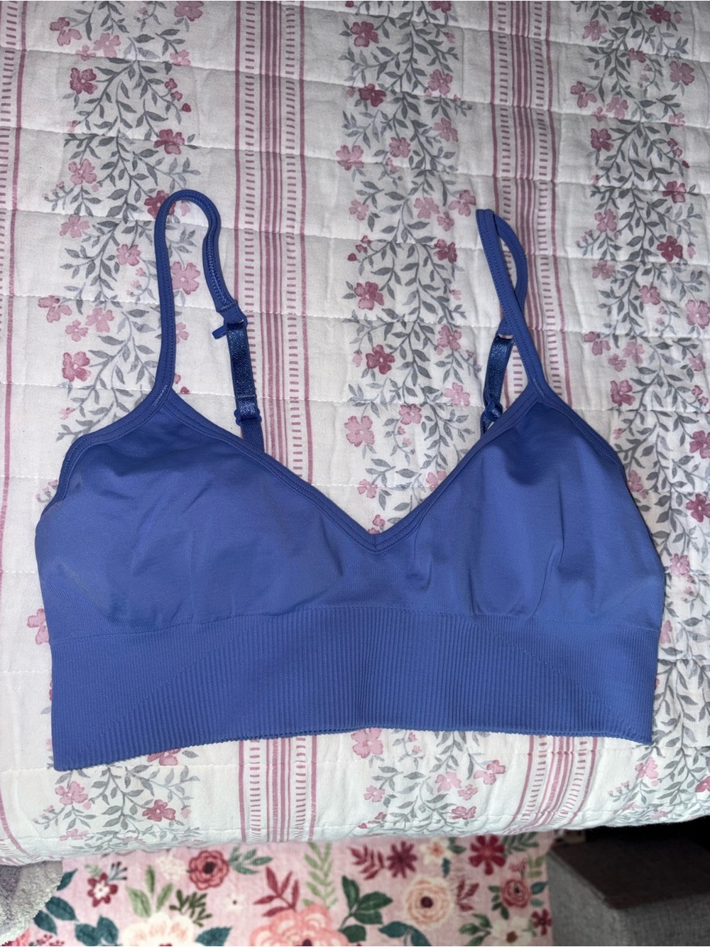 Lululemon Ebb to Street Sz8